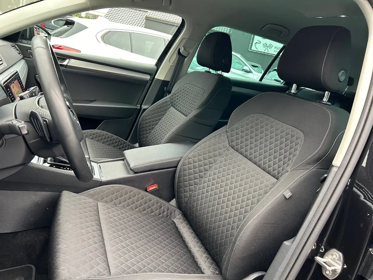 Skoda Superb - 5