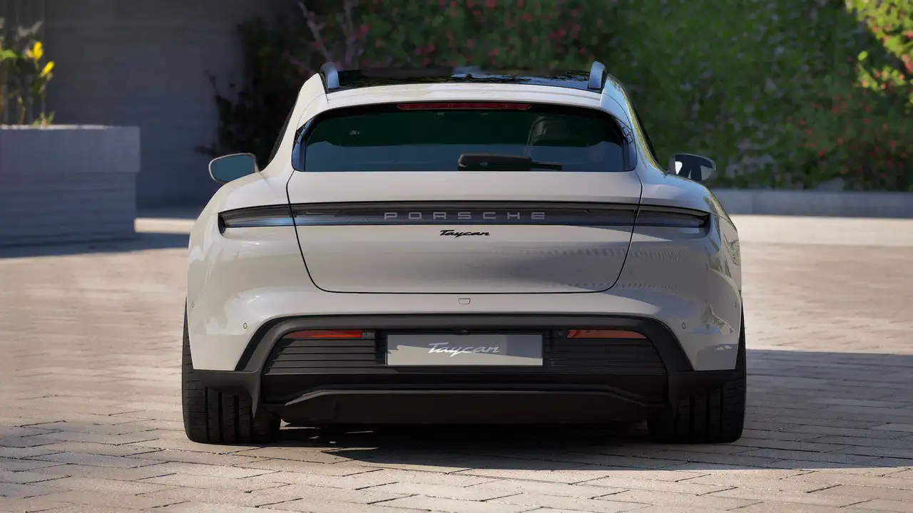 Porsche Taycan - 7