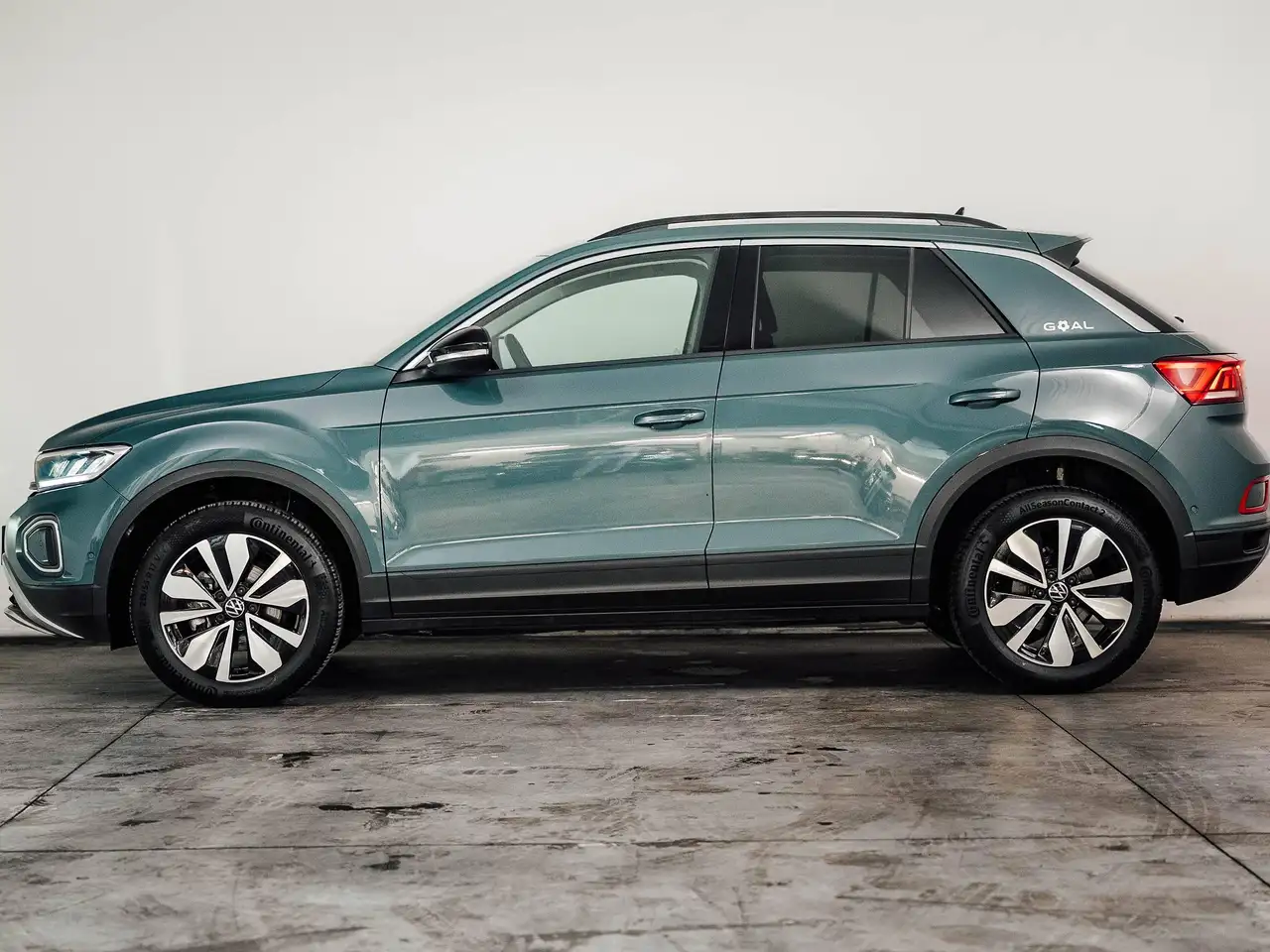 Volkswagen T-Roc - 2