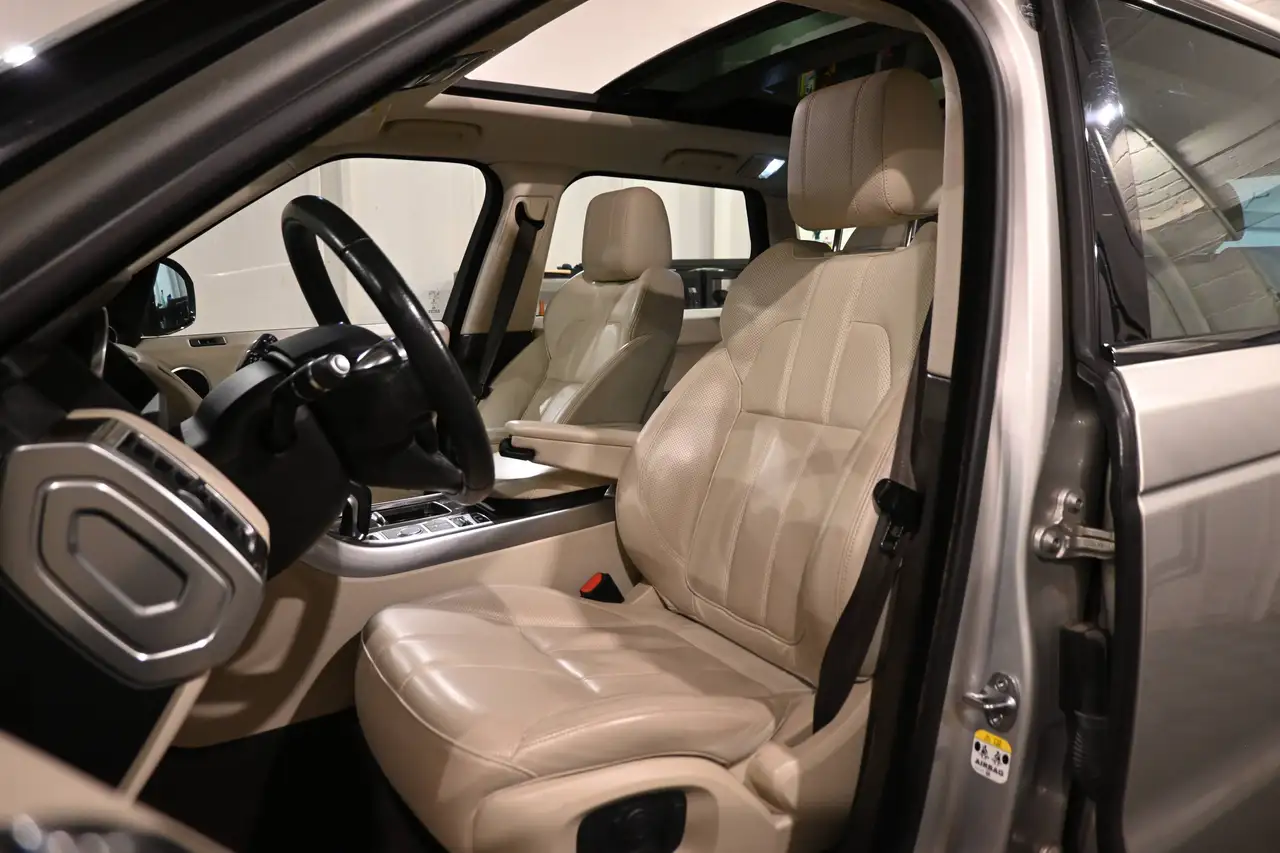 Land Rover Range Rover Sport - 11