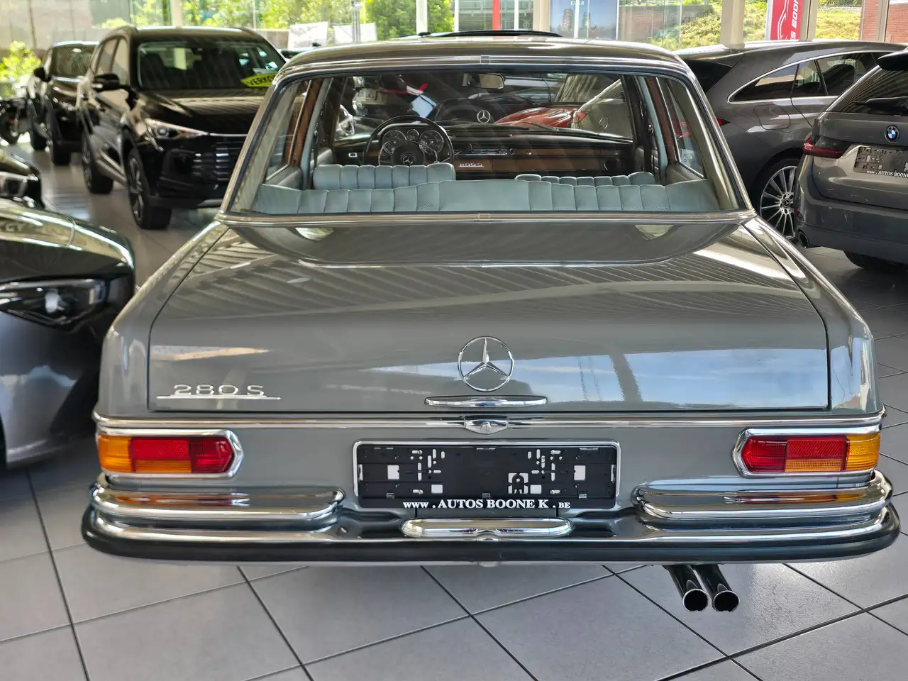 Mercedes-Benz 280 - 6