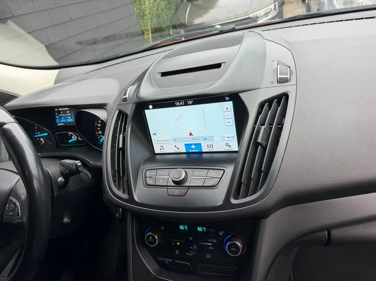 Ford Kuga - 12