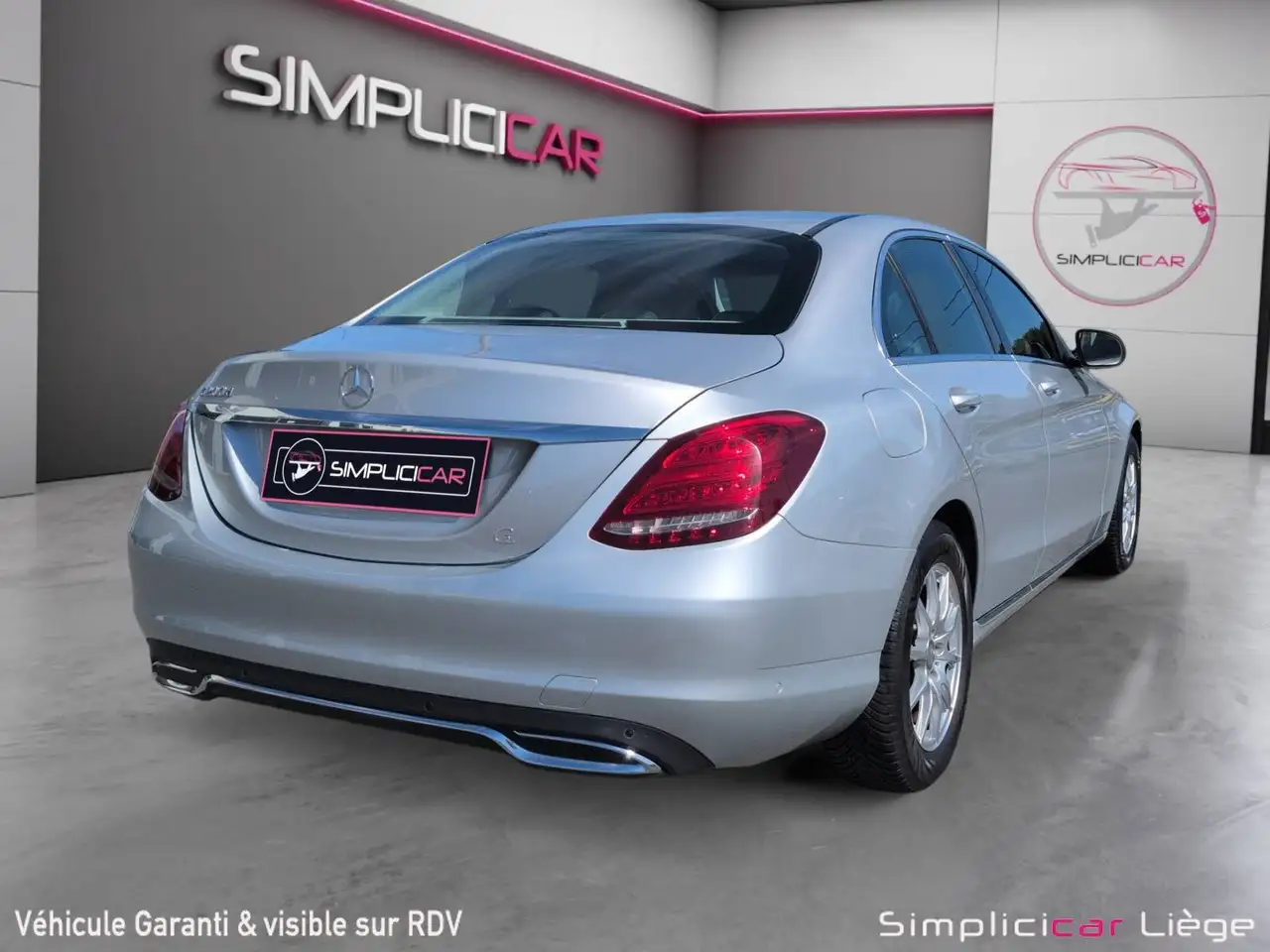 Mercedes-Benz C 200 - 5