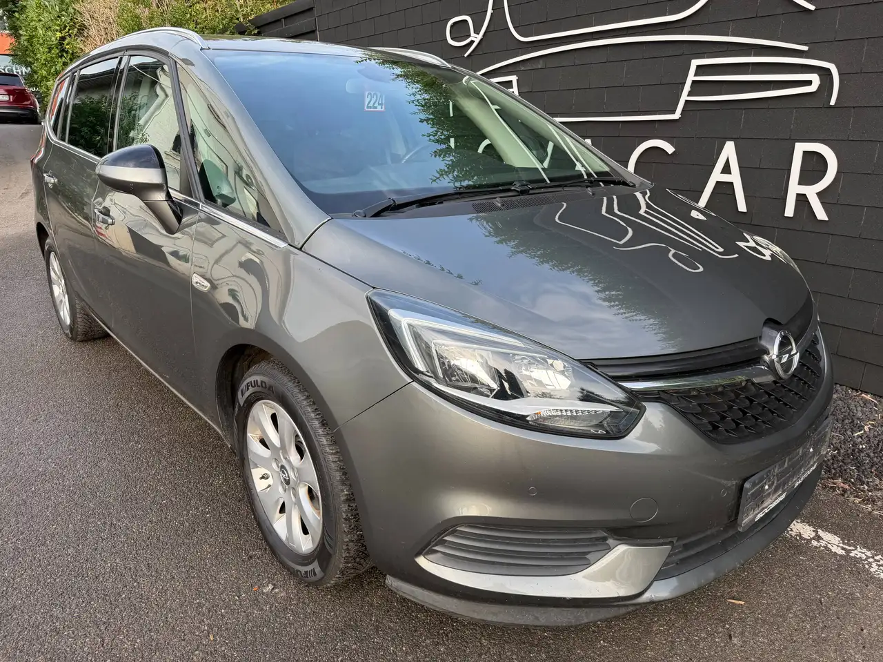 Opel Zafira Tourer - 9