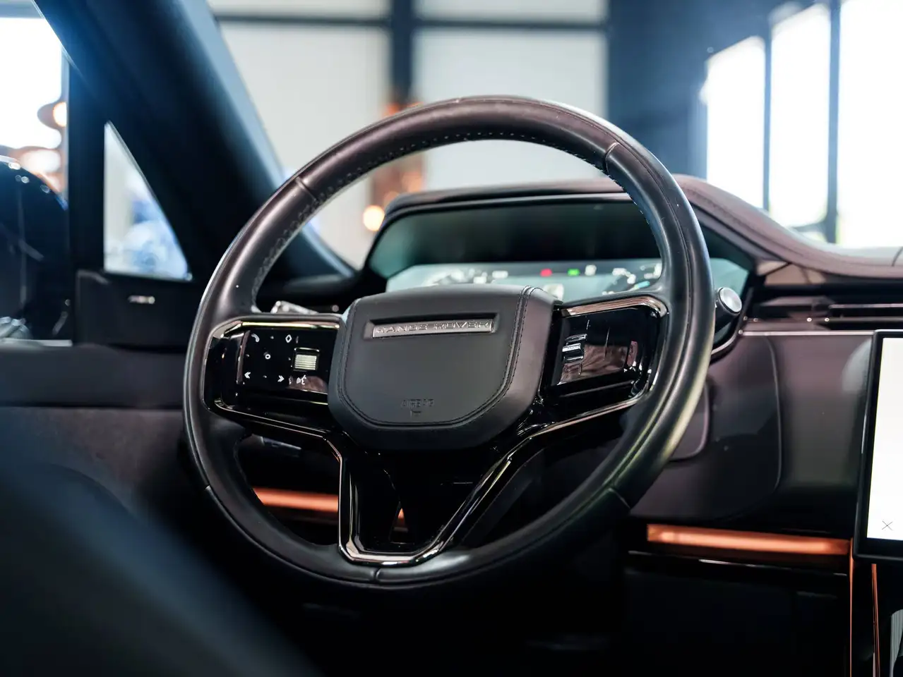 Land Rover Range Rover Sport - 11
