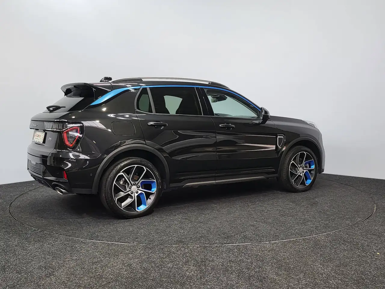 Lynk & Co 01 - 6