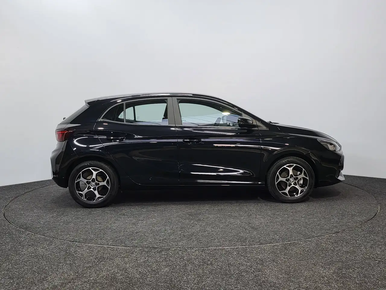 MG MG3 - 7