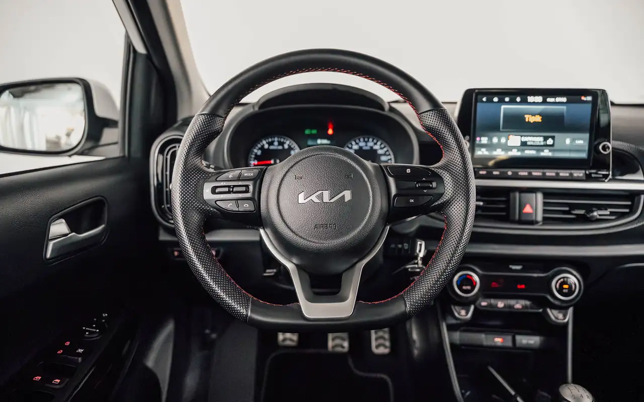 Kia Picanto - 12