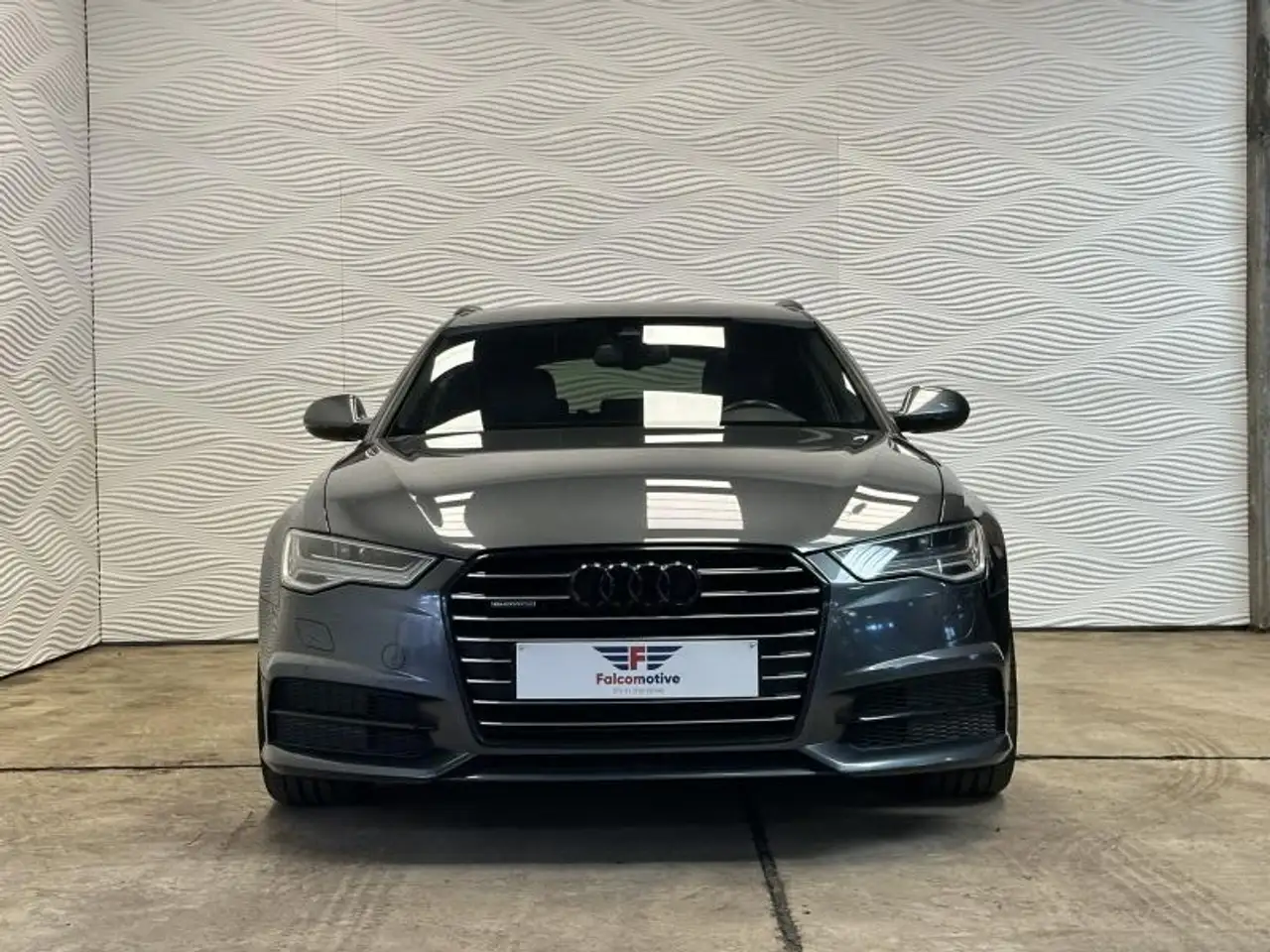 Audi A6 - 4