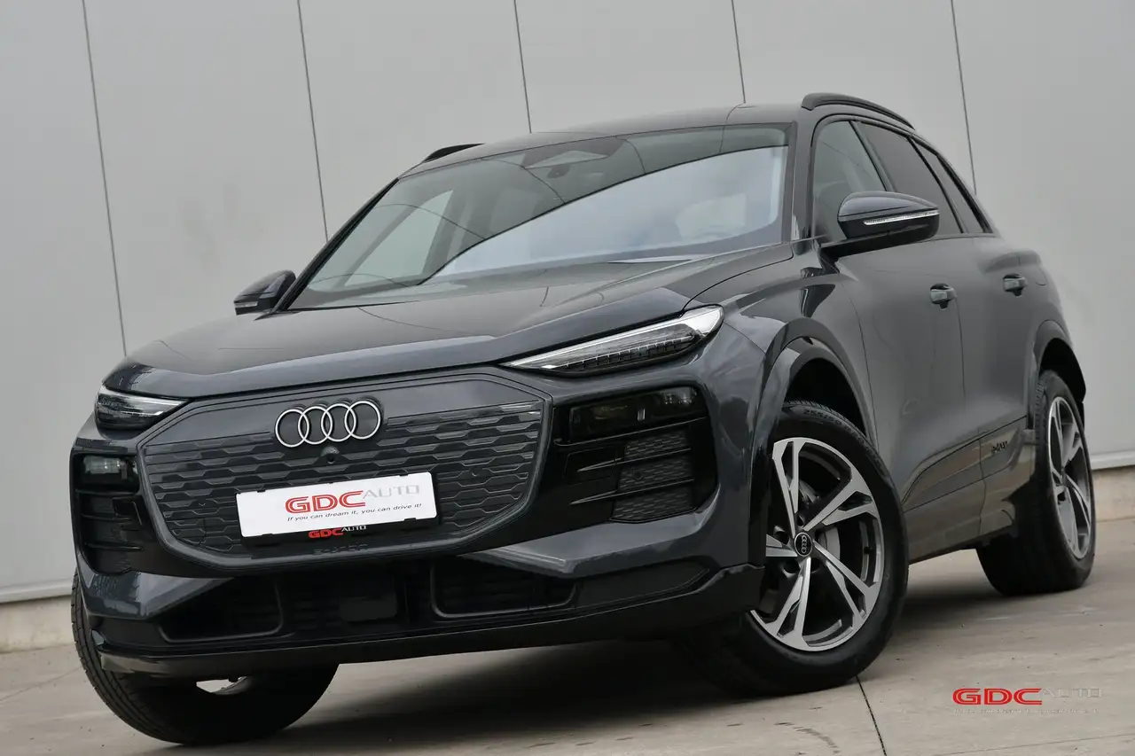 Audi Q6 e-tron - 2