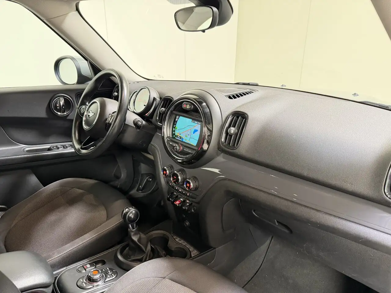 MINI One Countryman - 12