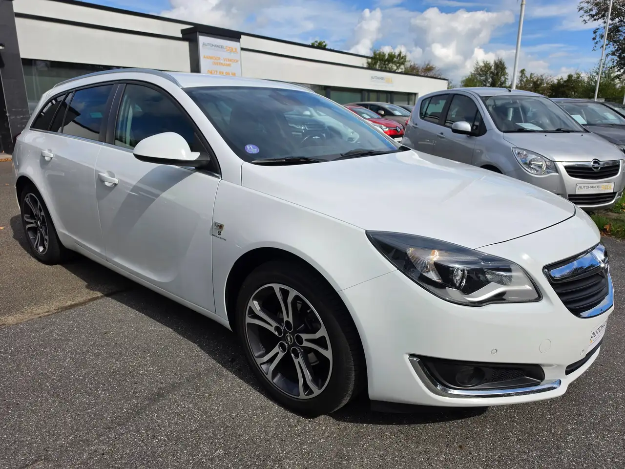 Opel Insignia - 2