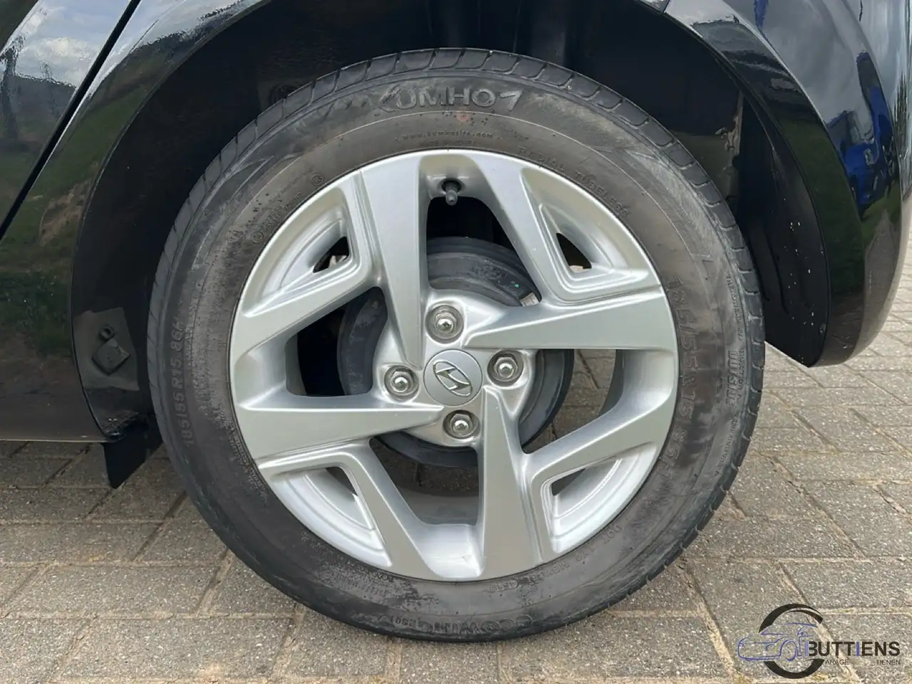 Hyundai i10 - 11
