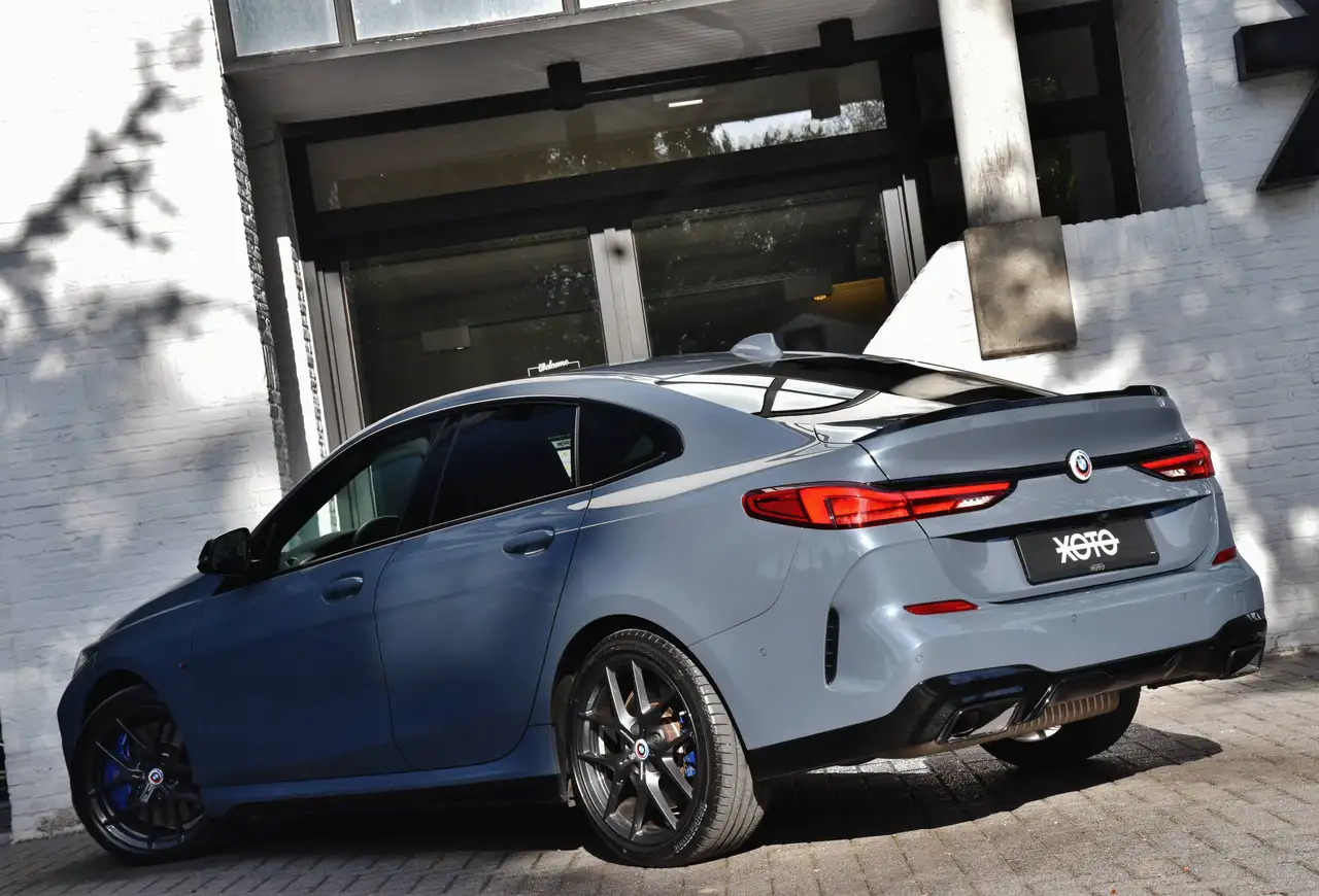BMW 235 - 9