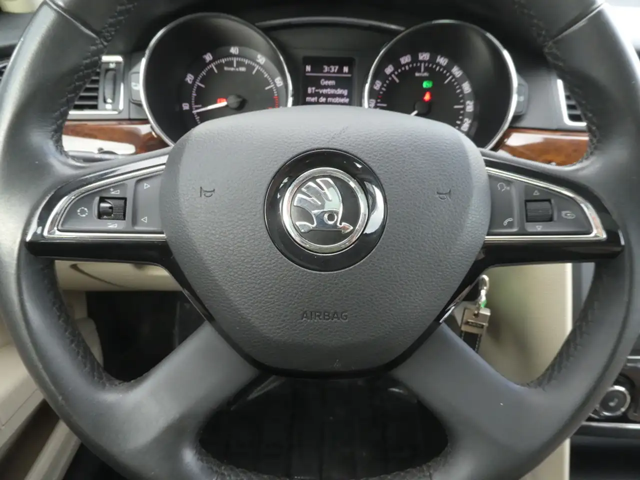 Skoda Superb - 8
