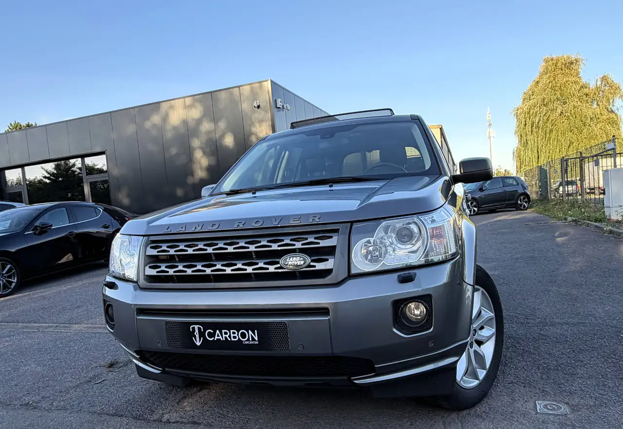 Land Rover Freelander - 2