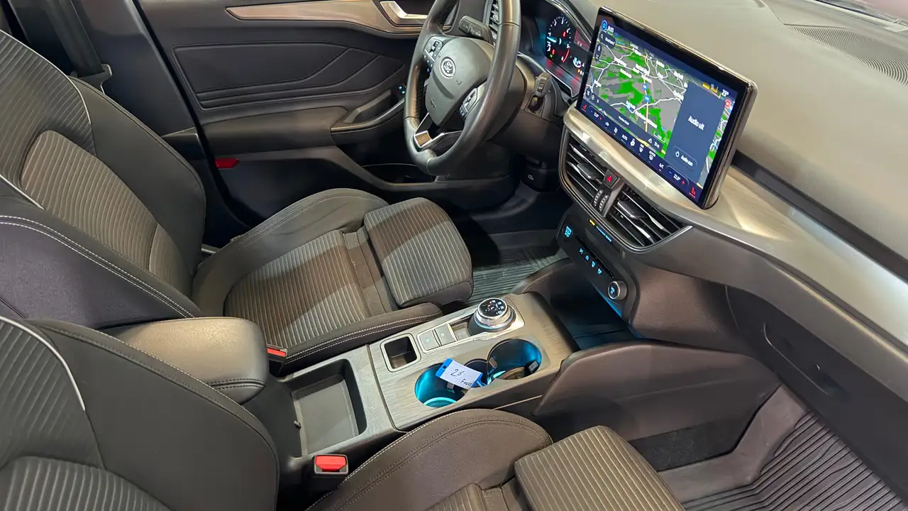 Ford Focus - 9