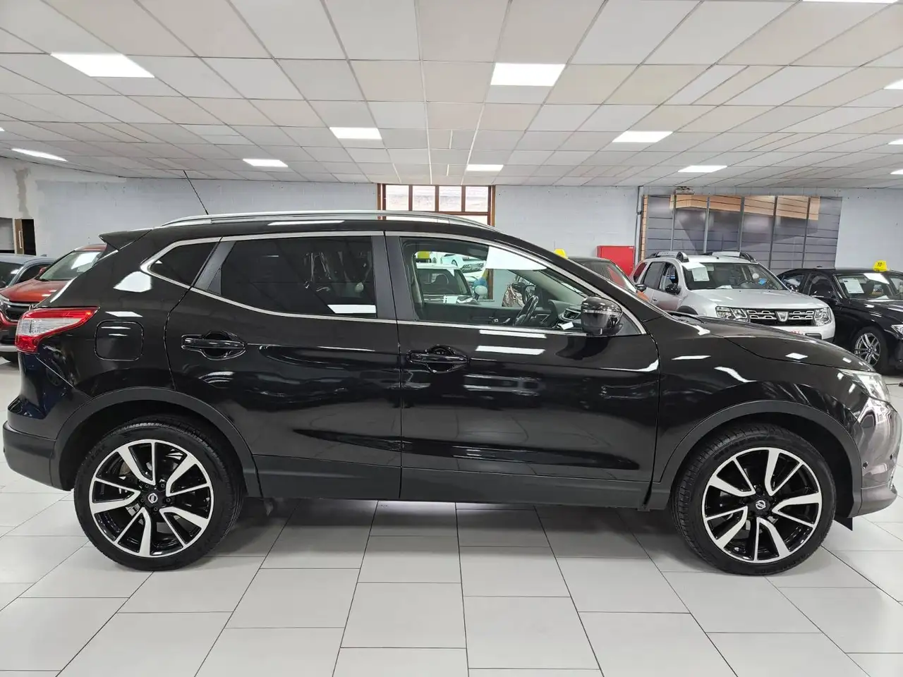 Nissan Qashqai - 5