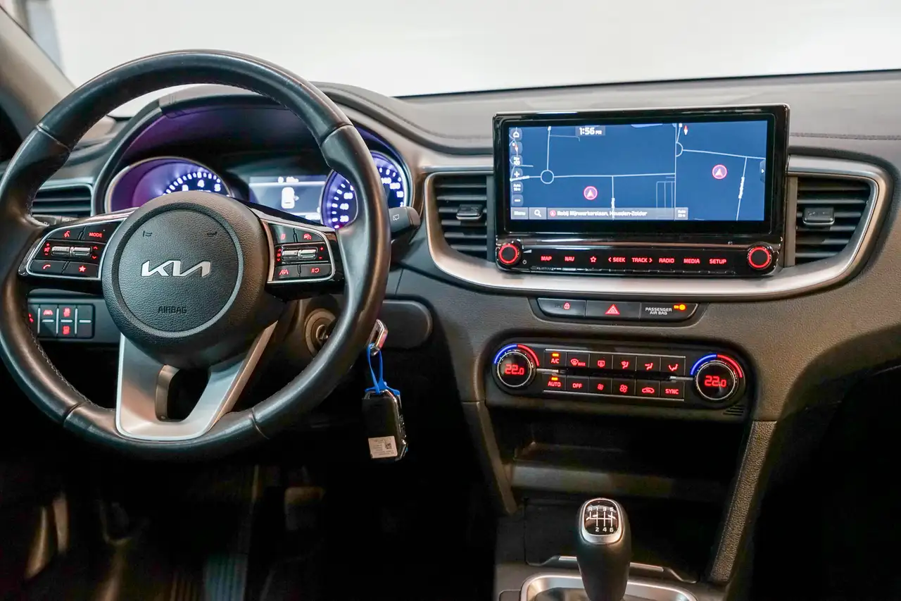 Kia Ceed / cee'd - 10