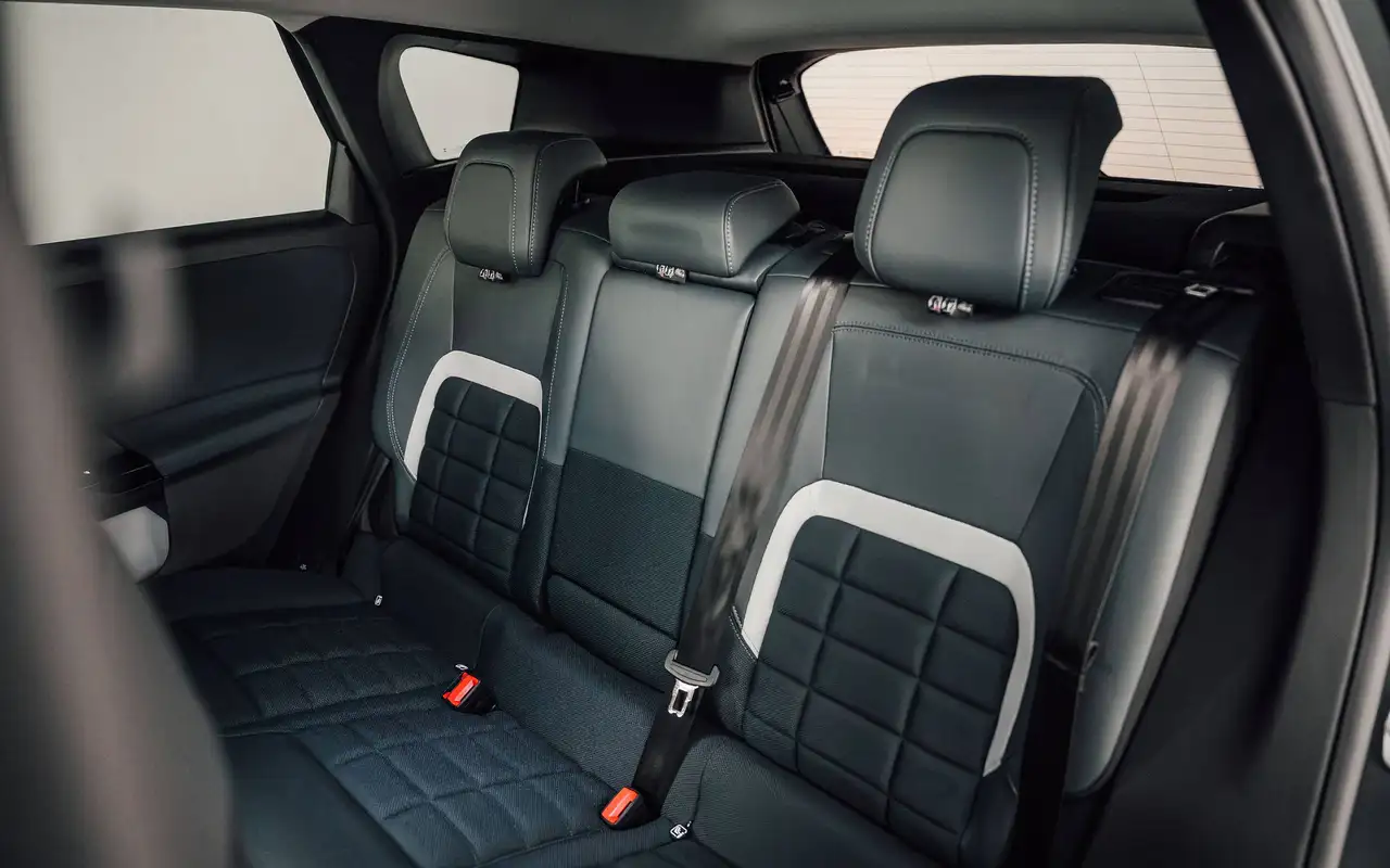 Citroen C5 Aircross - 11