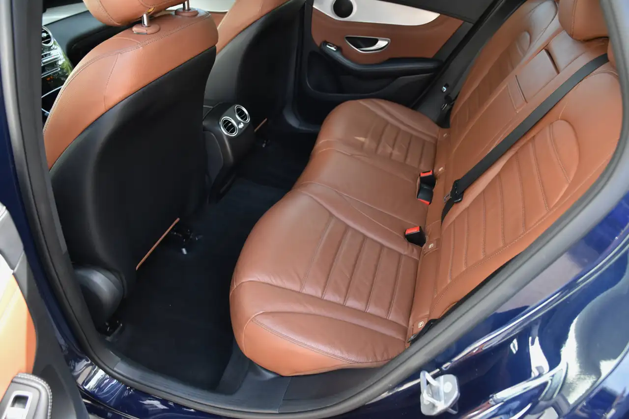 Mercedes-Benz GLC 350 - 12