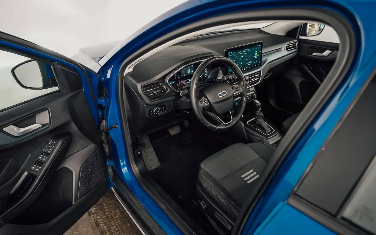 Ford Focus - 12