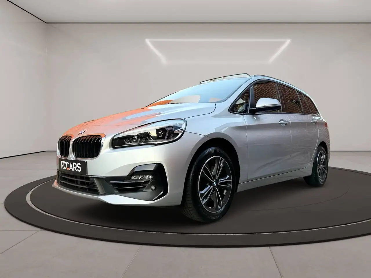 BMW 218 - 5
