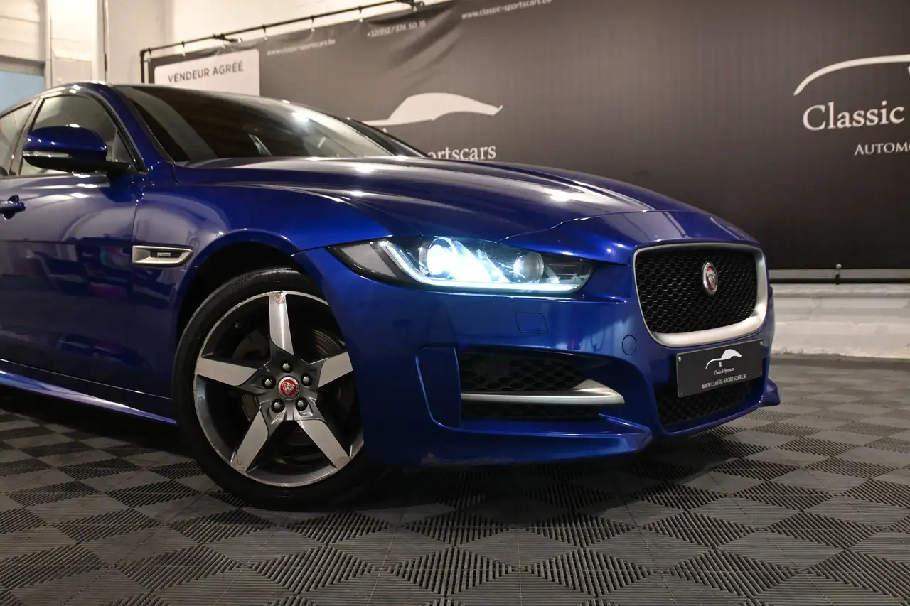 Jaguar XE - 3