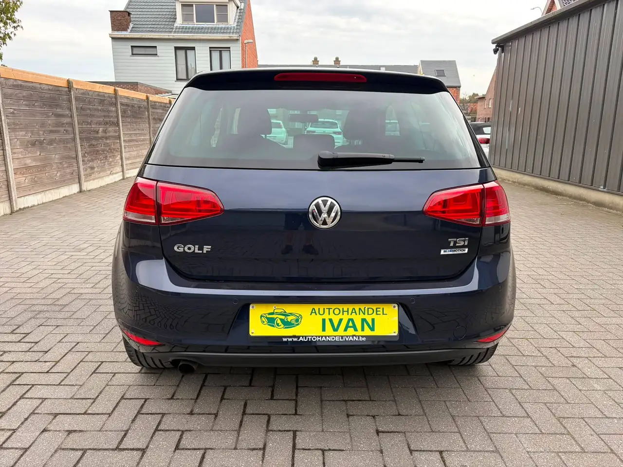 Volkswagen Golf - 5
