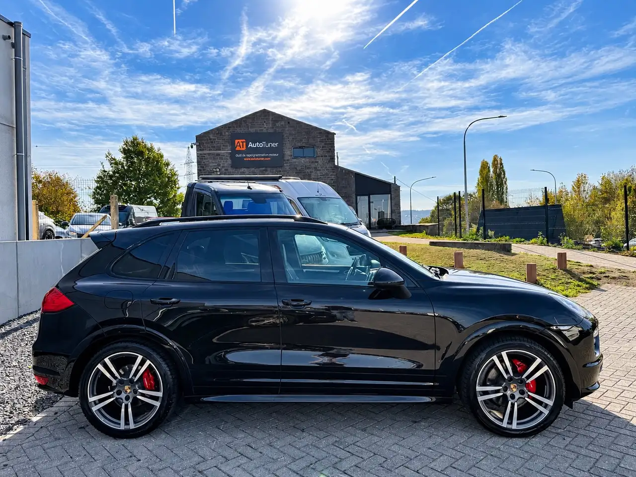 Porsche Cayenne - 3