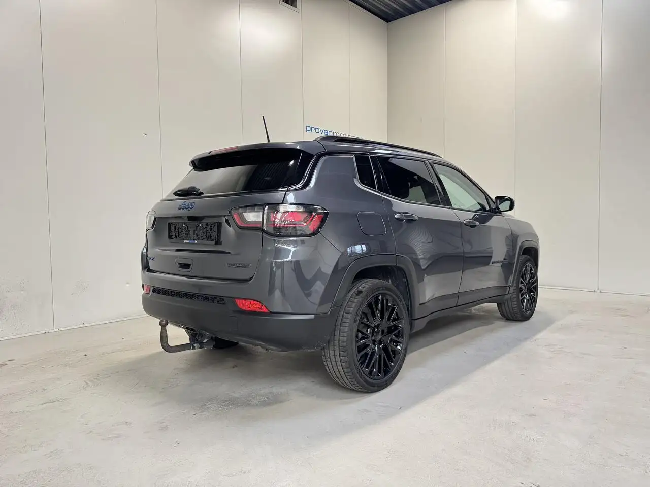Jeep Compass - 3