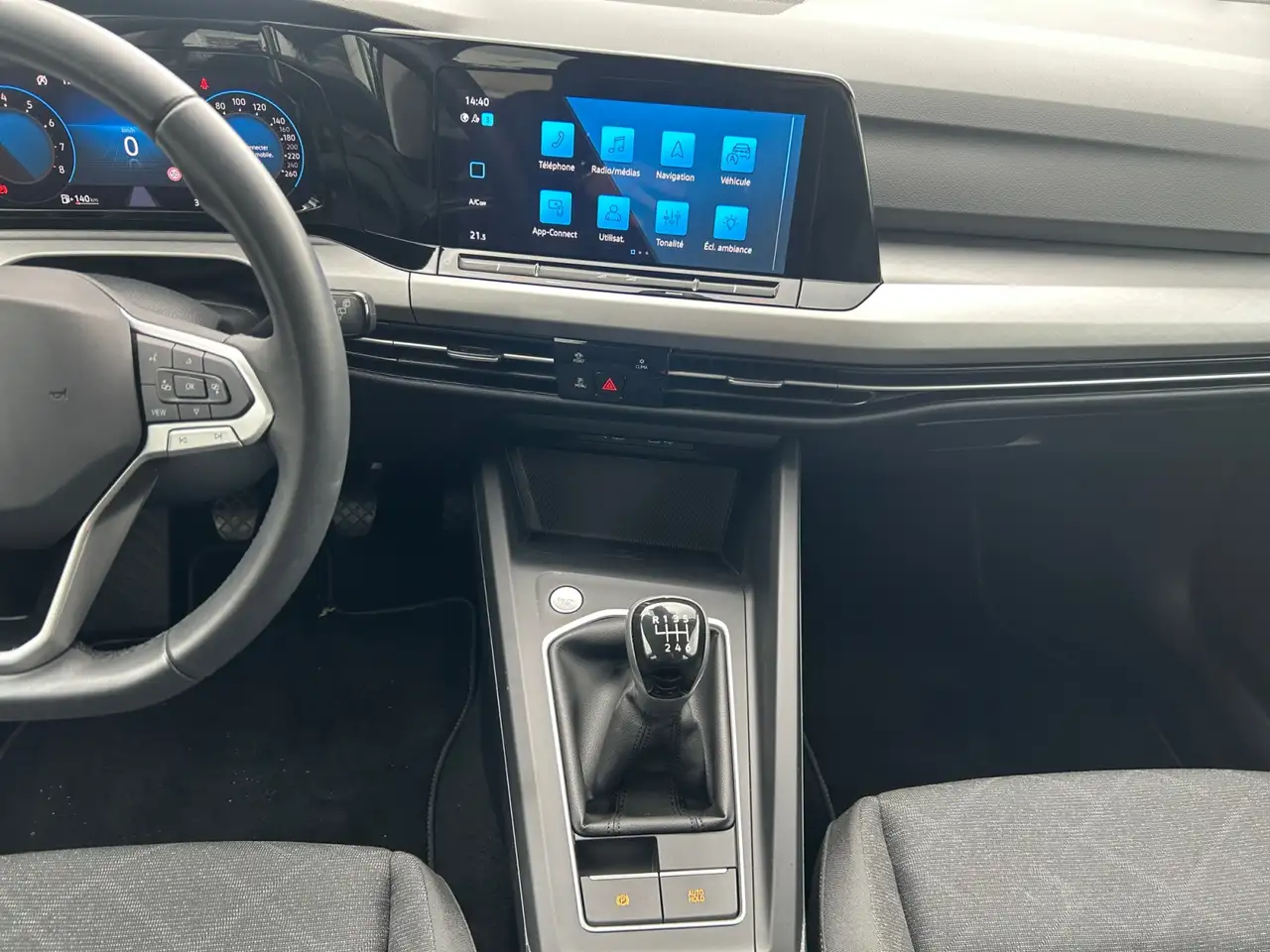 Volkswagen Golf - 12