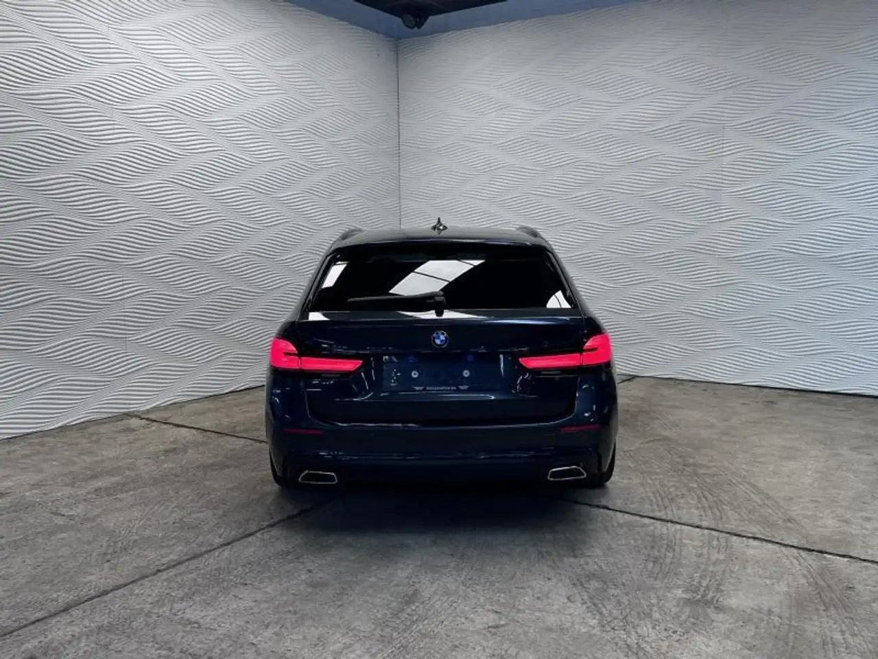 BMW 518 - 9