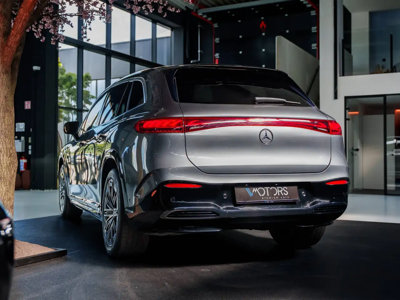 Mercedes-Benz EQS SUV - 3