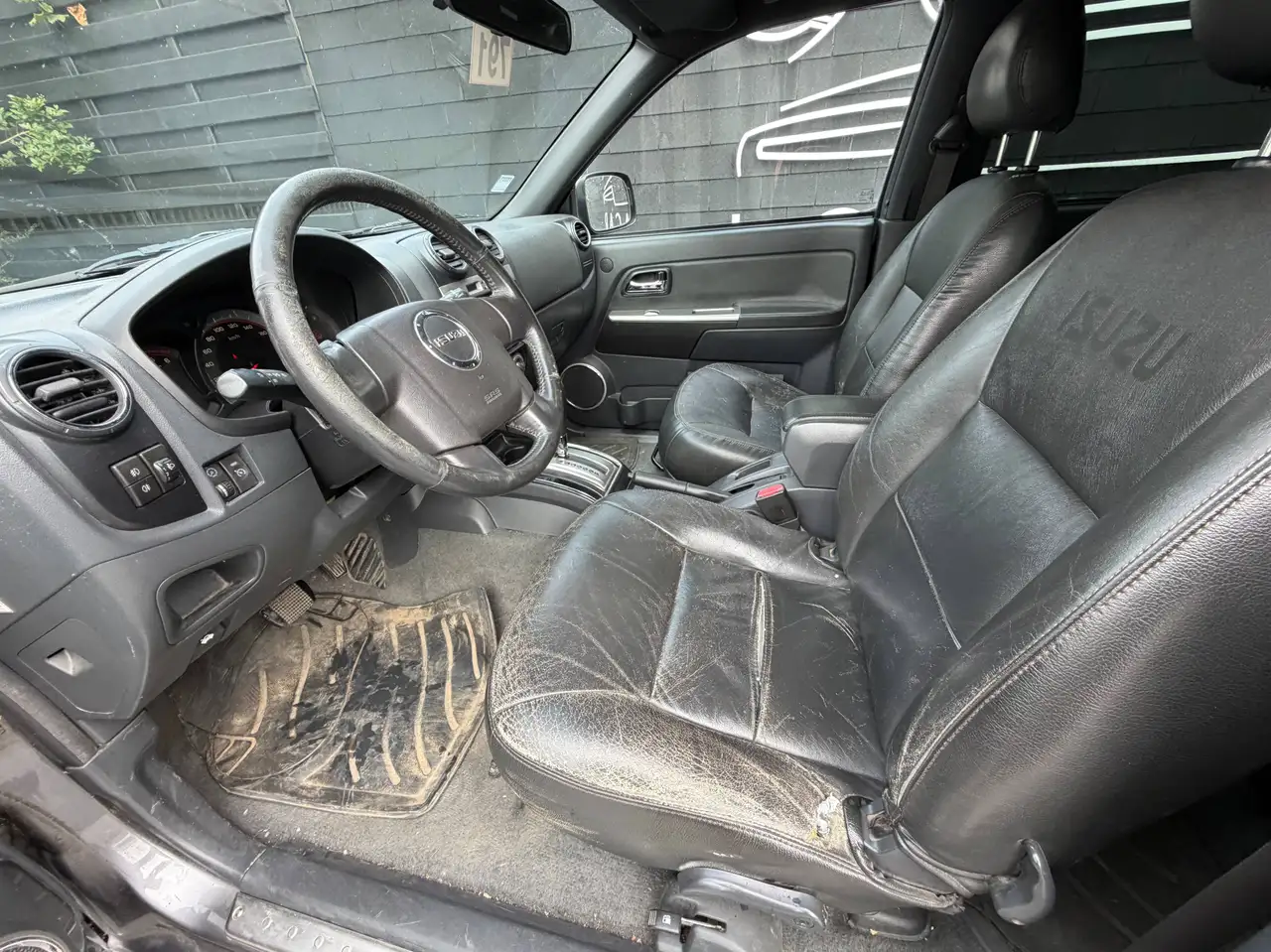 Isuzu D-Max - 5