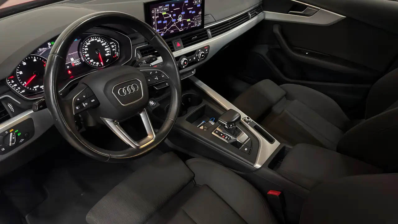 Audi A4 - 8