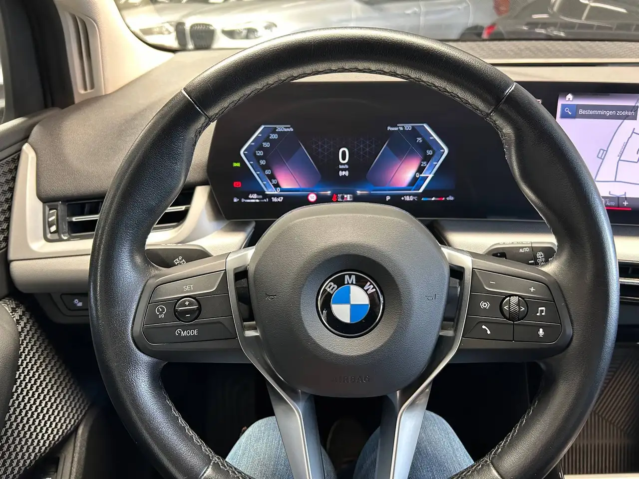 BMW 218 - 9