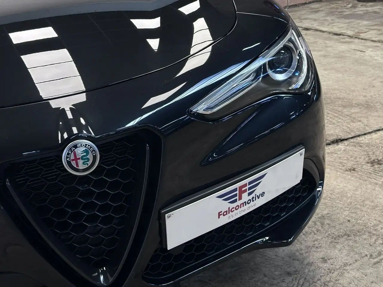 Alfa Romeo Stelvio - 7