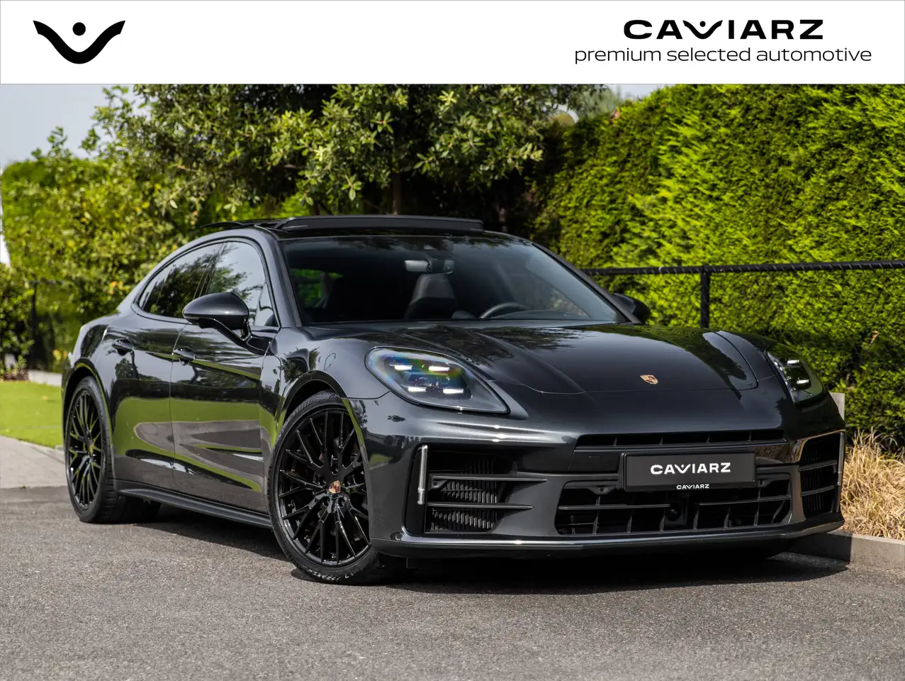 Porsche Panamera - 1
