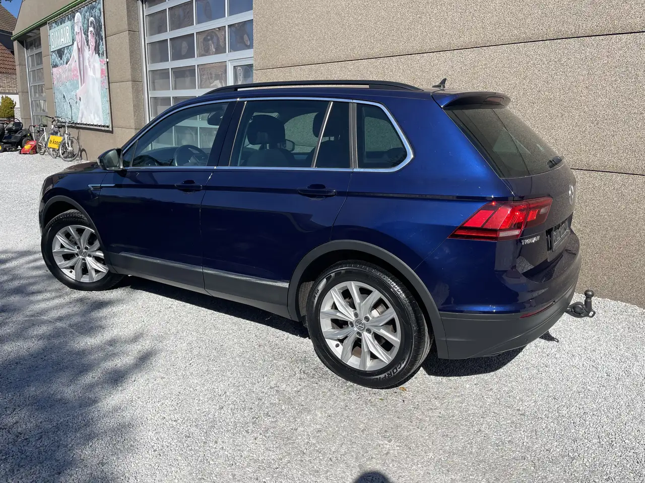 Volkswagen Tiguan - 4