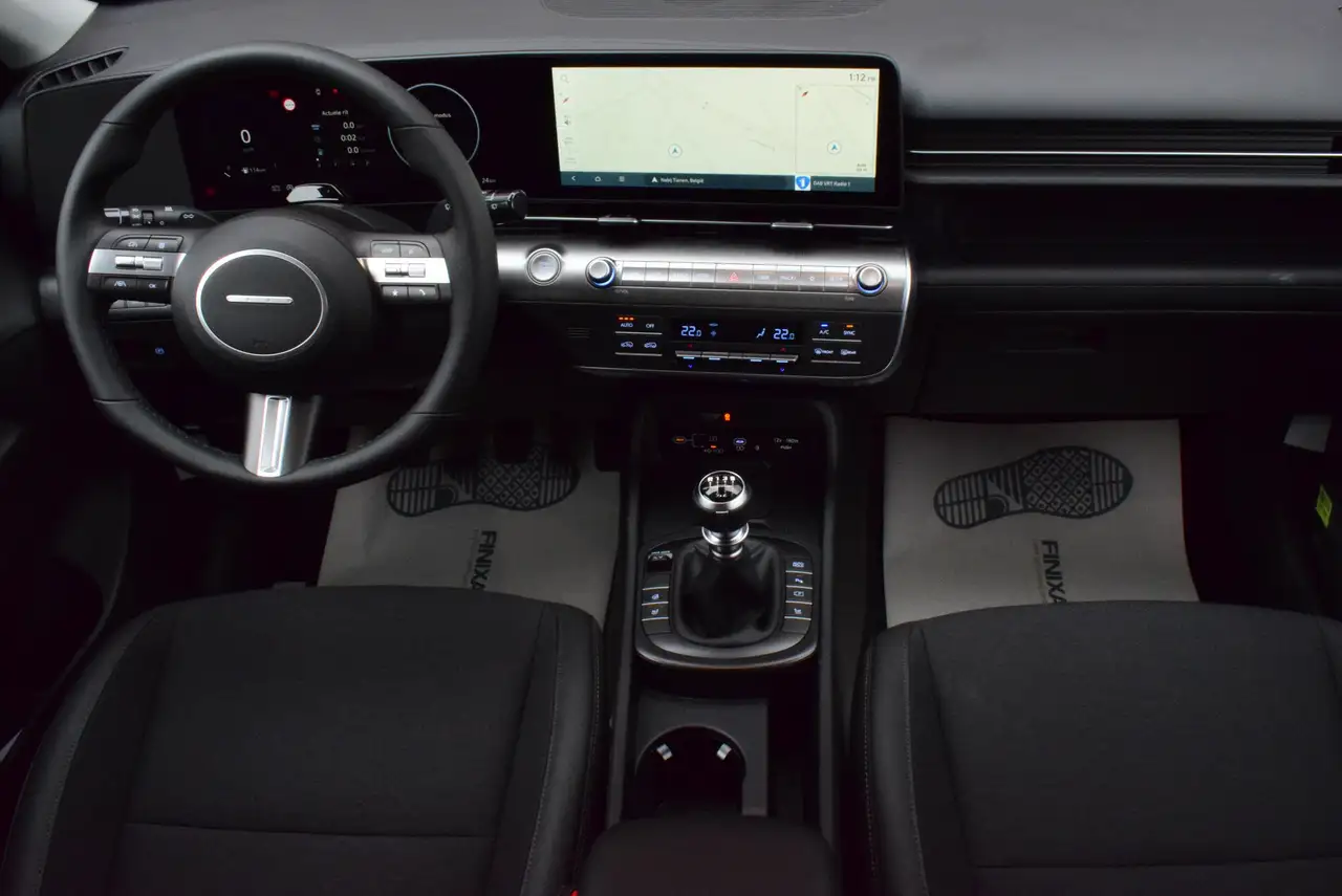 Hyundai KONA - 4
