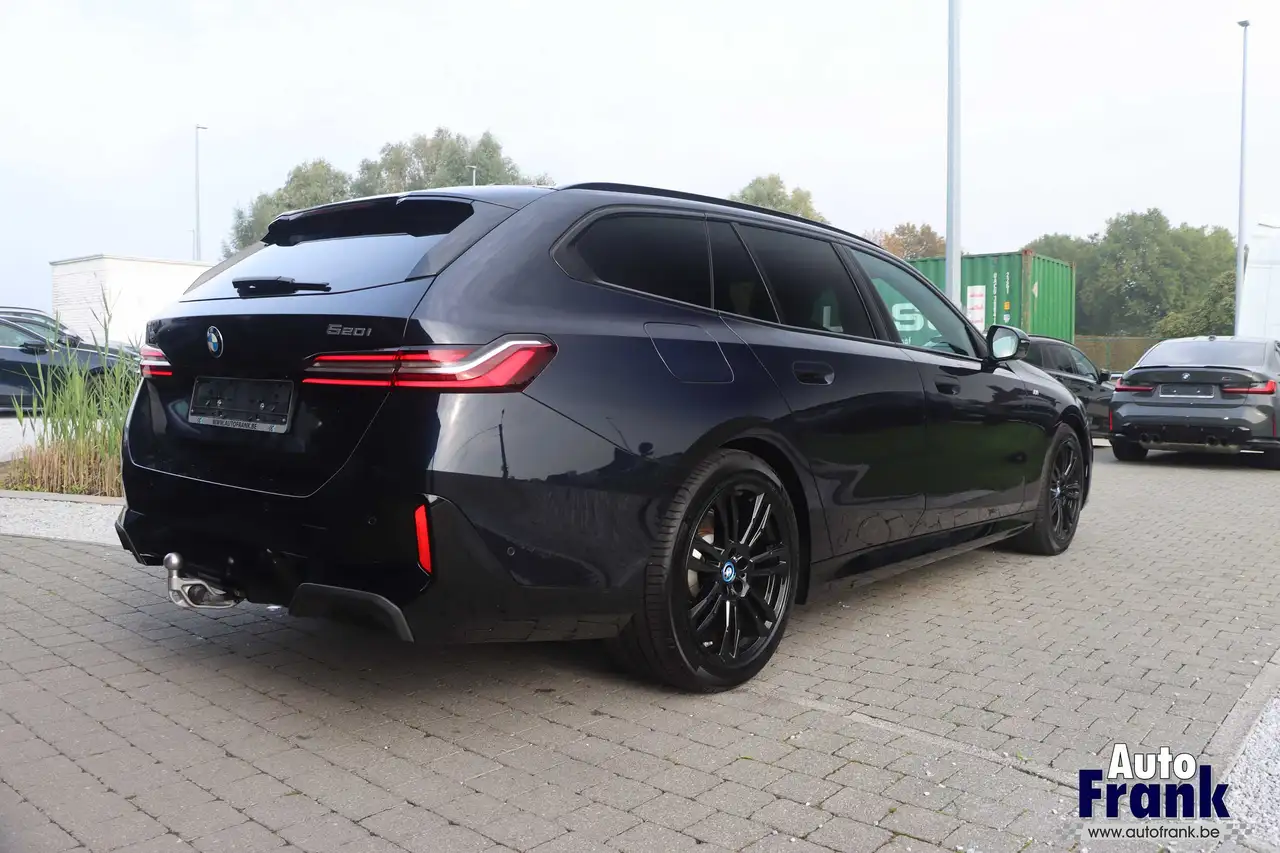 BMW 520 - 7