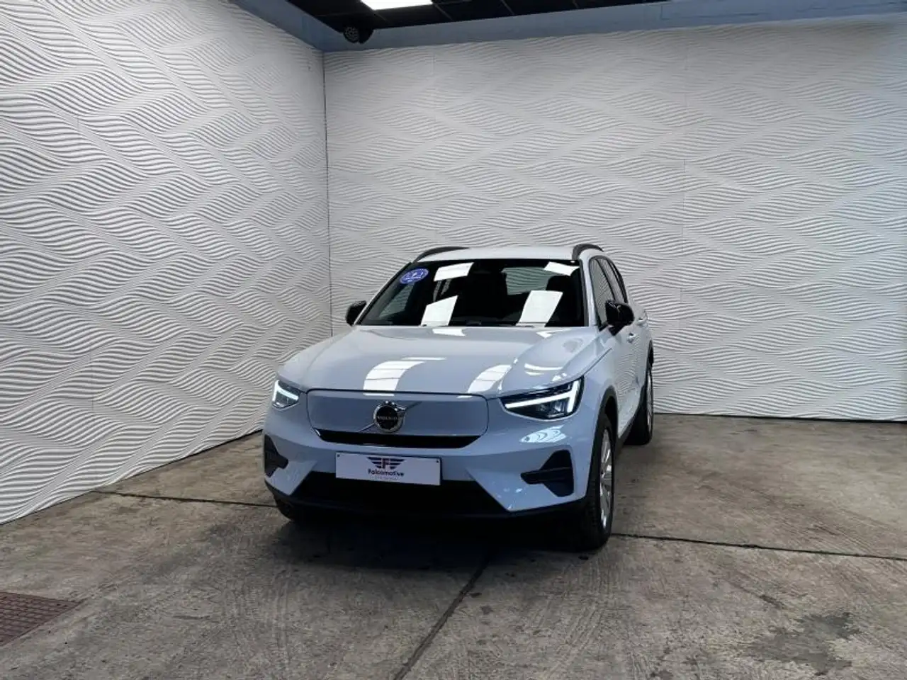 Volvo EX40 - 5