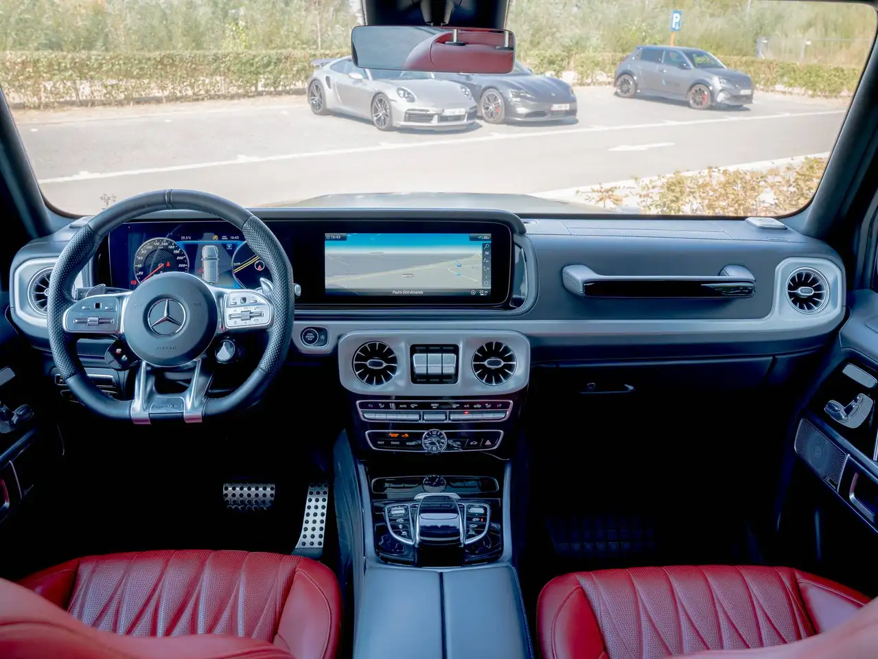 Mercedes-Benz G 63 AMG - 10