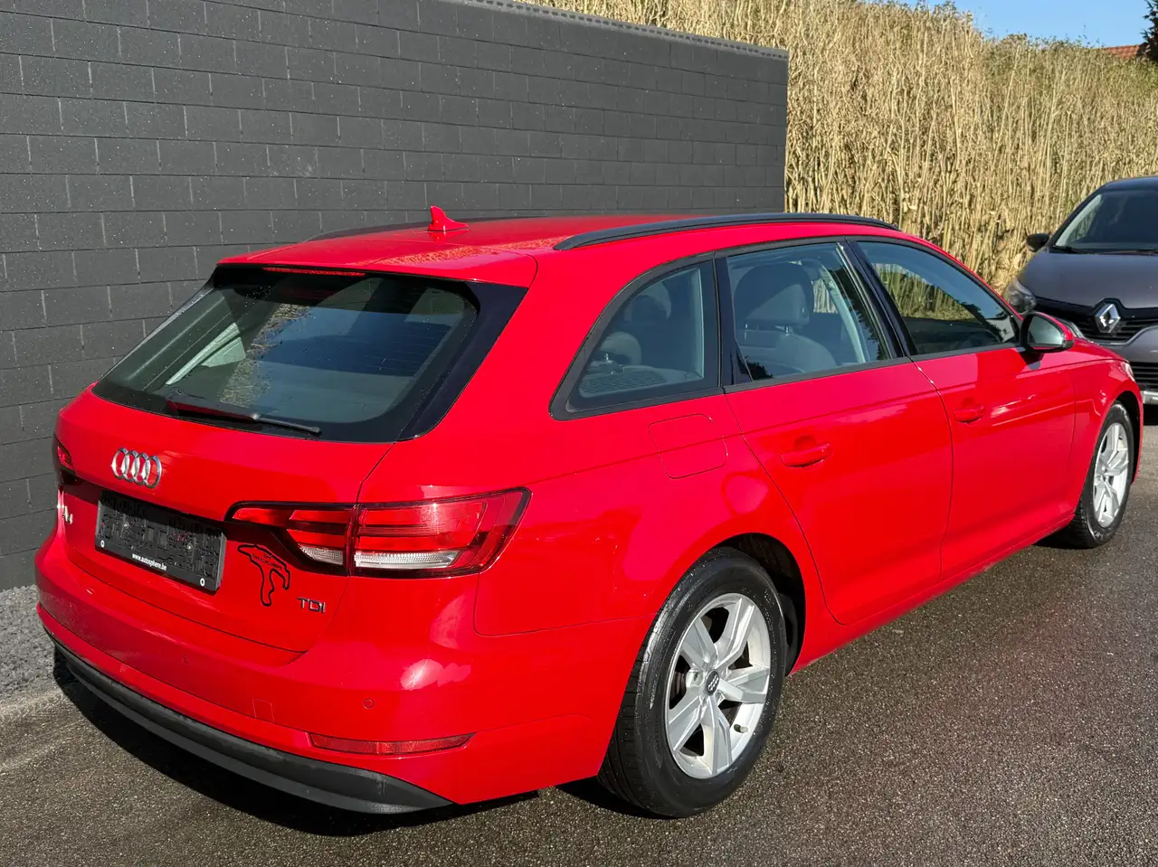 Audi A4 - 4