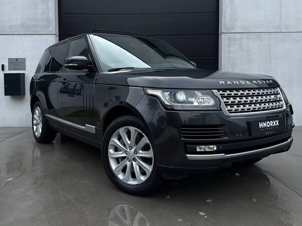 Land Rover Range Rover - 11