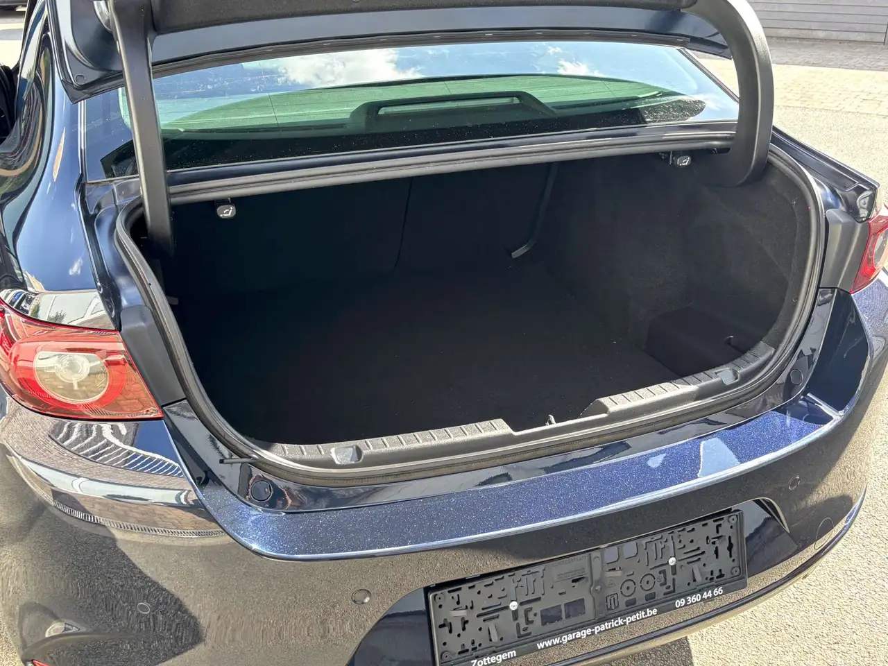 Mazda 3 - 8