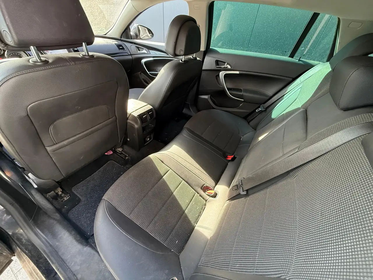 Opel Insignia - 10