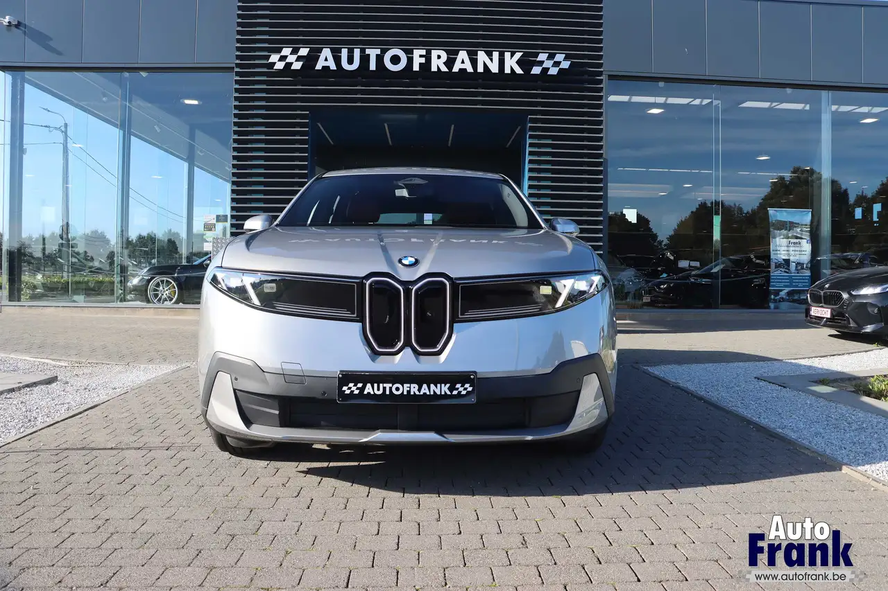BMW iX3 - 2