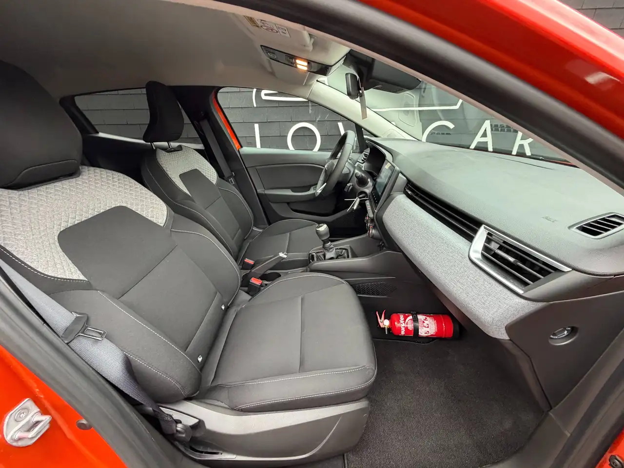 Renault Clio - 7